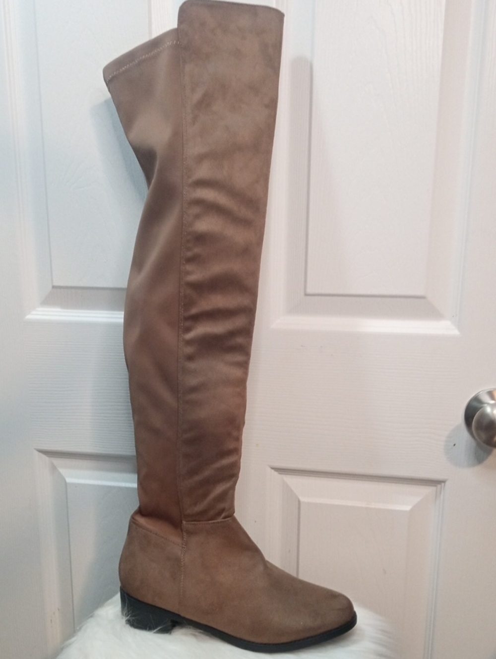 FASHION NOVA OVER THE KNEE BOOTS - Picture 5 of 11